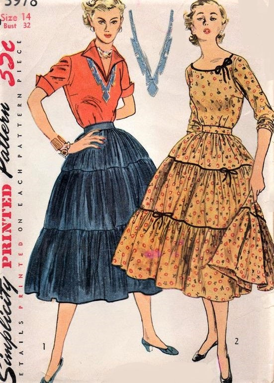 1950s BOHO Blouse and Skirt Pattern SIMPLICITY 3978 Wing Collar or Round Neckline Top, Broomstick or Tiered Full Skirt Very Pretty Styles Bust 34 Vintage Sewing Pattern