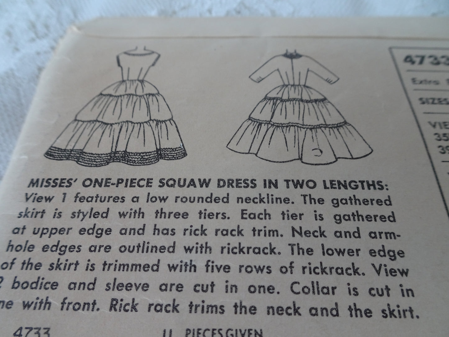 1950s PRETTY Dress Pattern SIMPLICITY 4733 Three Tiered Dress, 2 Bodice Designs, South Western Version, Bust 30 Vintage Sewing Pattern
