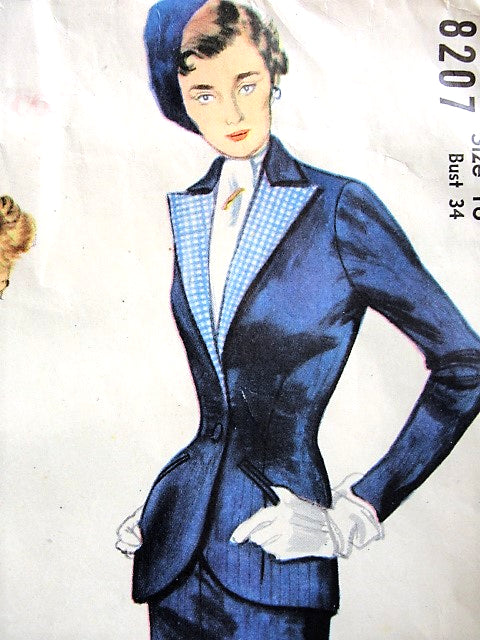 1940s CLASSY Slim Suit Pattern SIMPLICITY Designers 8207 Figure Hugging Suit, Tailored Jacket has  Long Revers Bust 34 Vintage Sewing Pattern