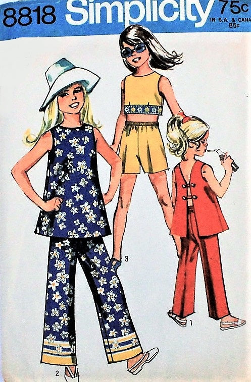 SWEET Girls Top Shorts Pants Pattern SIMPLICITY 8818 Cute Midriff Top Open Back Size 8 Childrens Vintage Sewing Pattern UNCUT
