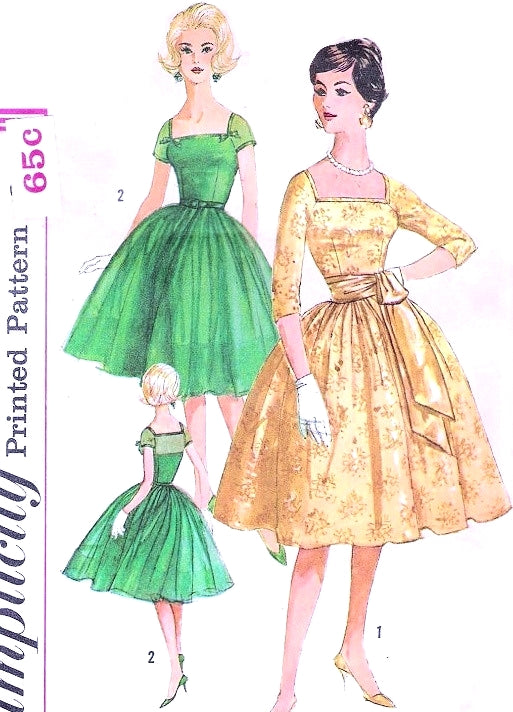1960s Mad Men Era Party Cocktail Dress Pattern Simplicity 3663 Square Neckline Full Dancing Skirt Perfect For Sheer Fabrics Includes Cummberbund Sash Bust 34 Vintage Sewing Pattern