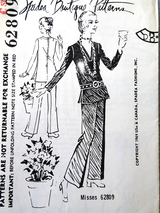 Late 1960s CHIC Pantsuit Pattern SPADEA Boutique 62809 Flared Pants, Long V Neckline Top, Bust 34 Vintage Sewing Pattern FF