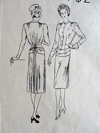 1940s GORGEOUS Film Noir Style Dress Pattern VOGUE Couturier Design 261 Slim Skirt Flared Back,Long Bodice, Draped Hip Band Day or Evening Cocktail Dinner Dress Bust 34 Vintage Sewing Pattern