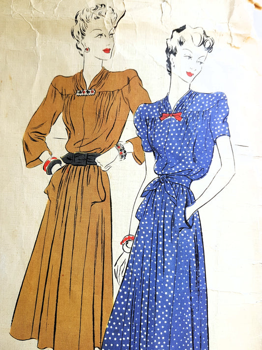 1930s Rare SCHIAPARELLI Style Dress Pattern VOGUE Couturier Model 261 Beautiful Details, Bust 32 Vintage Sewing Pattern