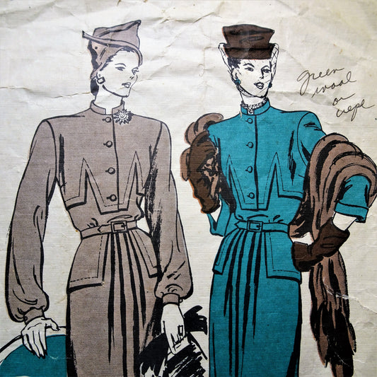 1940s FABULOUS Dress Pattern VOGUE Couturier Design 268, Smart Couture Details, Bust 32 Vintage Sewing Pattern