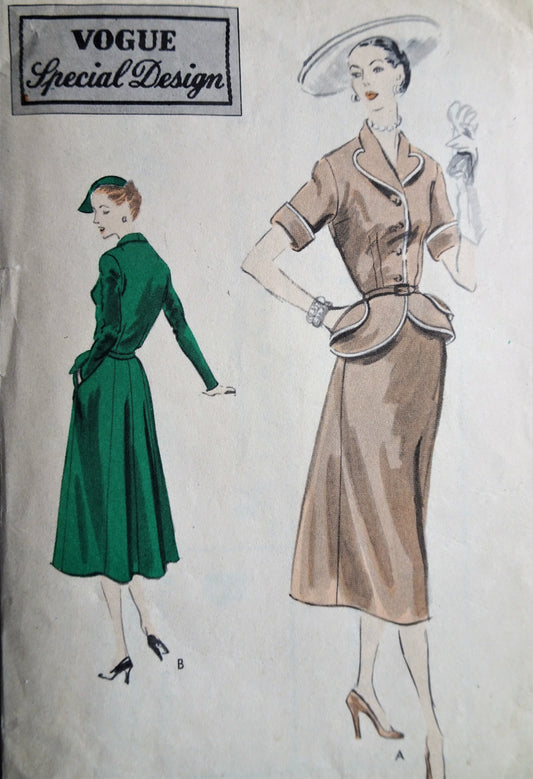 1950s STYLISH Dress Pattern VOGUE Special Design 4318 Couture Design Details, Bust 34 Vintage Sewing Pattern