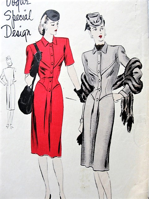 1940s FABULOUS Fitted Seam Interest Dress Pattern VOGUE Special Design 4500 Beautiful Design Details Daytime or Dinner Dress Bust 32 Vintage Sewing Pattern