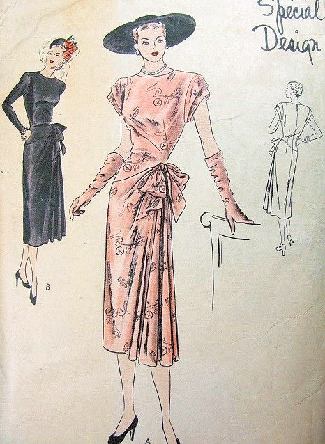 1940s GORGEOUS Party Evening Dress Pattern VOGUE Special Design 4797 Stunning Style,Godet Panel and Large Bow Bust 36 Vintage Sewing Pattern