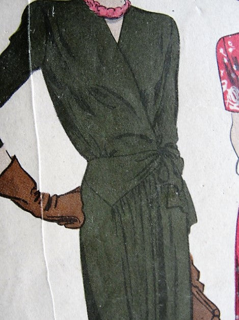 1940s STUNNING Front Wrap Dress Pattern VOGUE 5017 CLASSY Surplice Bodice Day or Evening Dinner Party Dress Bust 34 Vintage Sewing Pattern