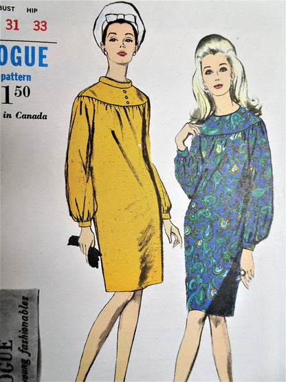 1960s VOGUE 6958 Mod Dress Pattern Bust 31 Vintage Sewing Pattern