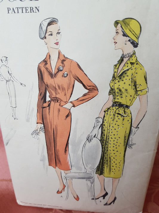 1950s CLASSY Slim Dress Pattern VOGUE 7277 Wonderful Design Features Bust 32 Vintage Sewing Pattern FACTORY FOLDED