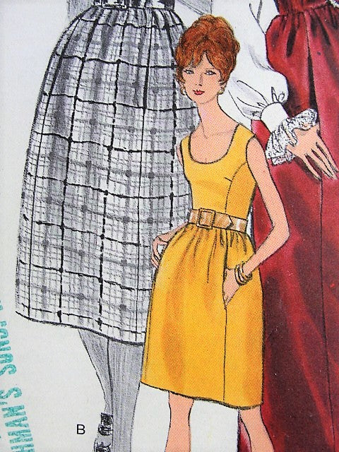 1960s RETRO Mod Dress or Jumper in Three Styles Vogue 7408 Vintage Sewing Pattern Bust 36