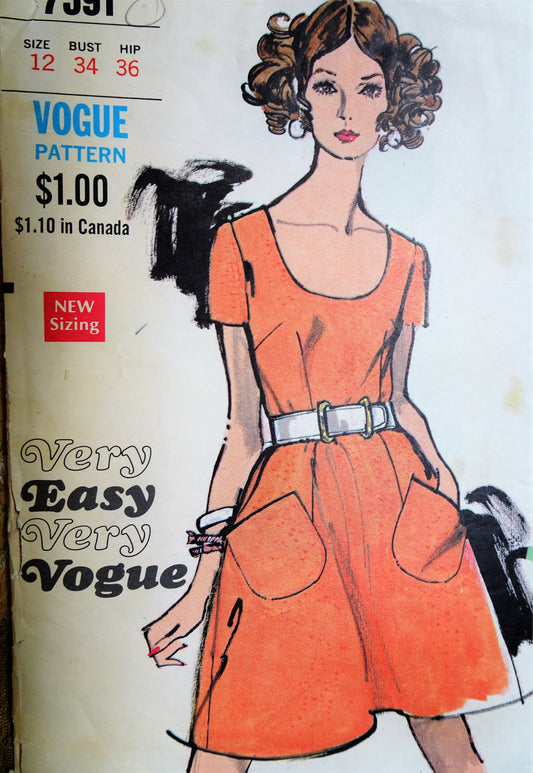 1960s MOD Scoop Neckline Dress Pattern Very Easy Very VOGUE 7591 Cute Style with Pockets Bust 34 Vintage Sewing Pattern