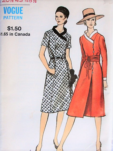 1970s STYLISH Wrap Dress Pattern Vogue 7975 Lovely Design, Bust 43 Vintage Sewing Pattern FACTORY FOLDED