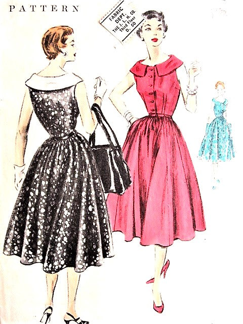 1950s LOVELY Very Easy to Make Dress Pattern VOGUE 8310 Beautiful Neckline 6 Gored Gathered Skirt Dress, Bust 32 Vintage Sewing Pattern Factory Folded