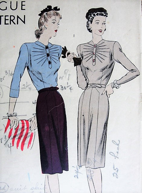 1940s BEAUTIFUL Dress Pattern VOGUE 9509 Beautiful Bodice With Radiating Tucks Bust 34 Vintage Sewing Pattern